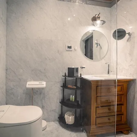 酒店 Bey House Royal 大特尔诺沃