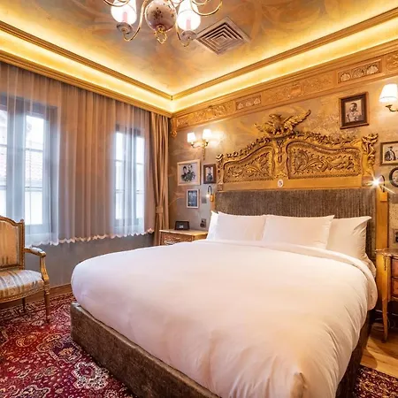 Bey House Royal 5* 大特尔诺沃