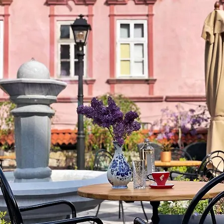 Bey House Royal 5* 大特尔诺沃