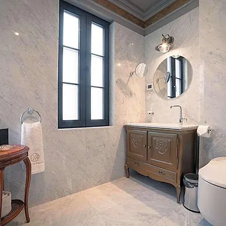 Bey House Royal Hotel 5*